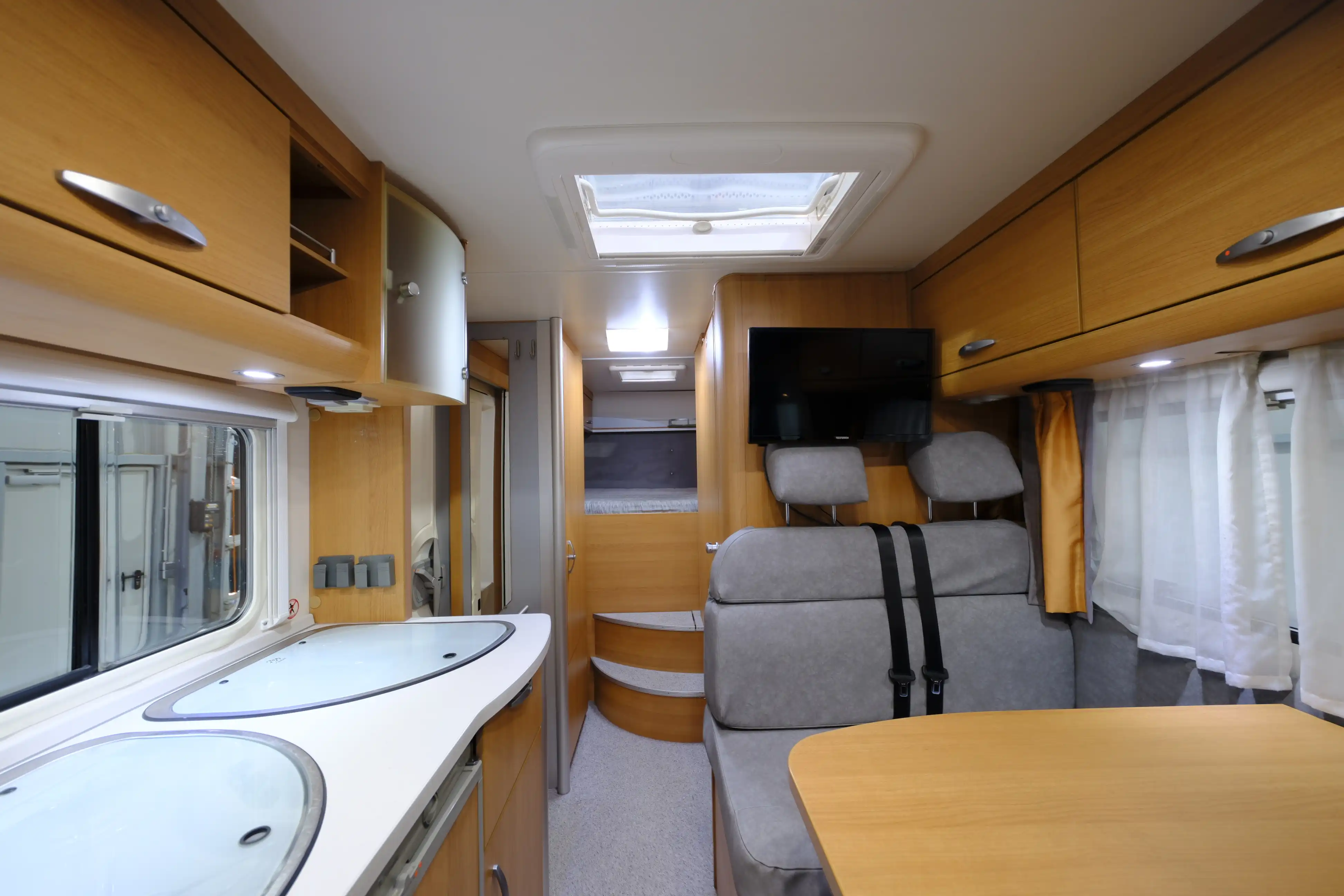 KNAUS Sport TI 600 MG Silverline